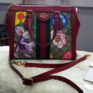 GUCCI Small GG Supreme Flora Ophidia Tote